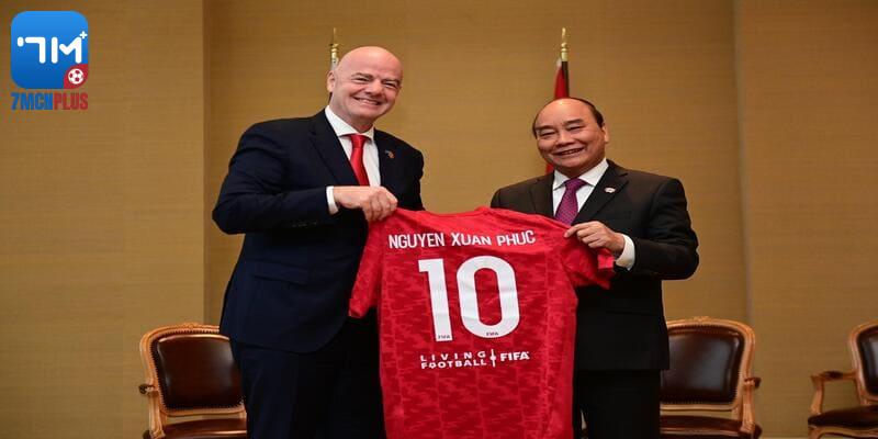 Chủ tịch hiện tại của 7M - Gianni Infantino